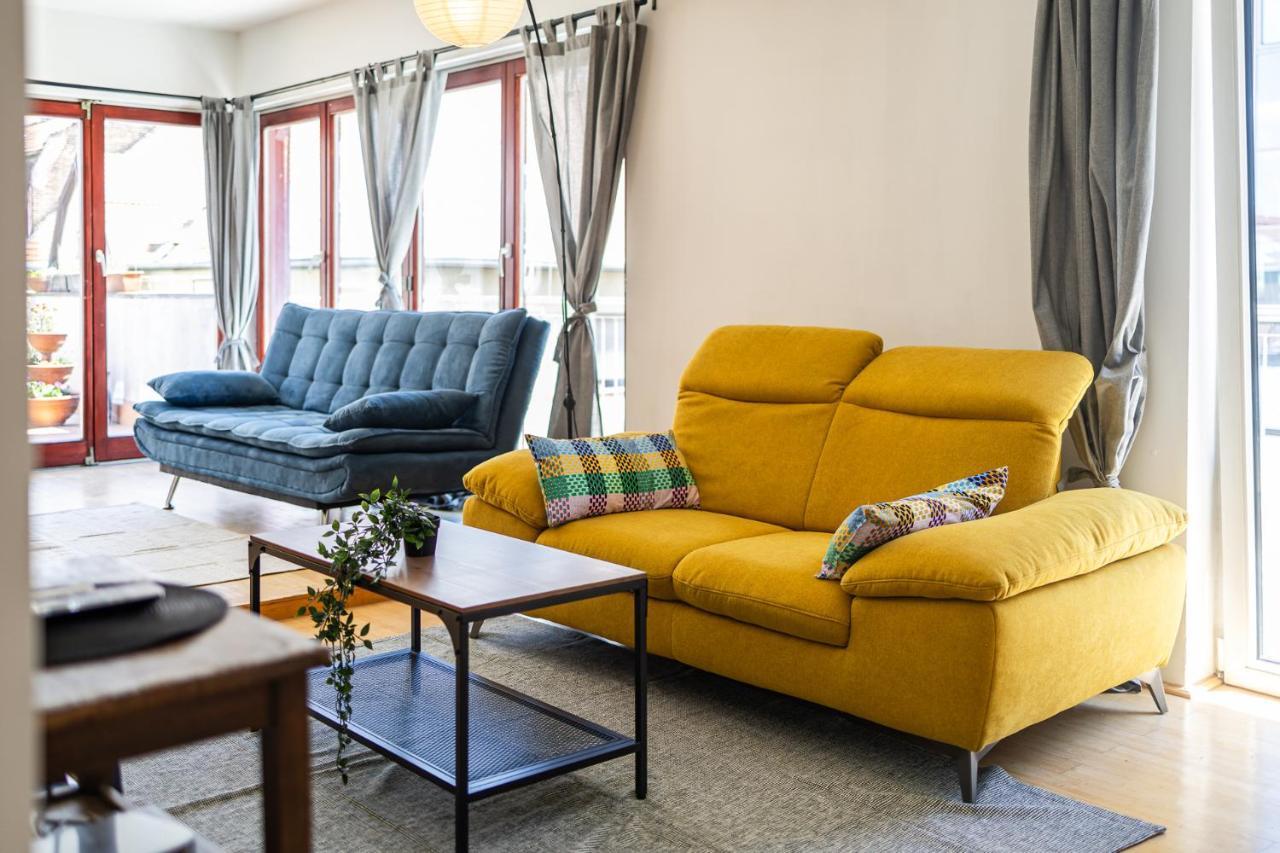 Center Penthouse - Huge Terrace And Free Parking - Tram/metro - Ac * Budapeste
