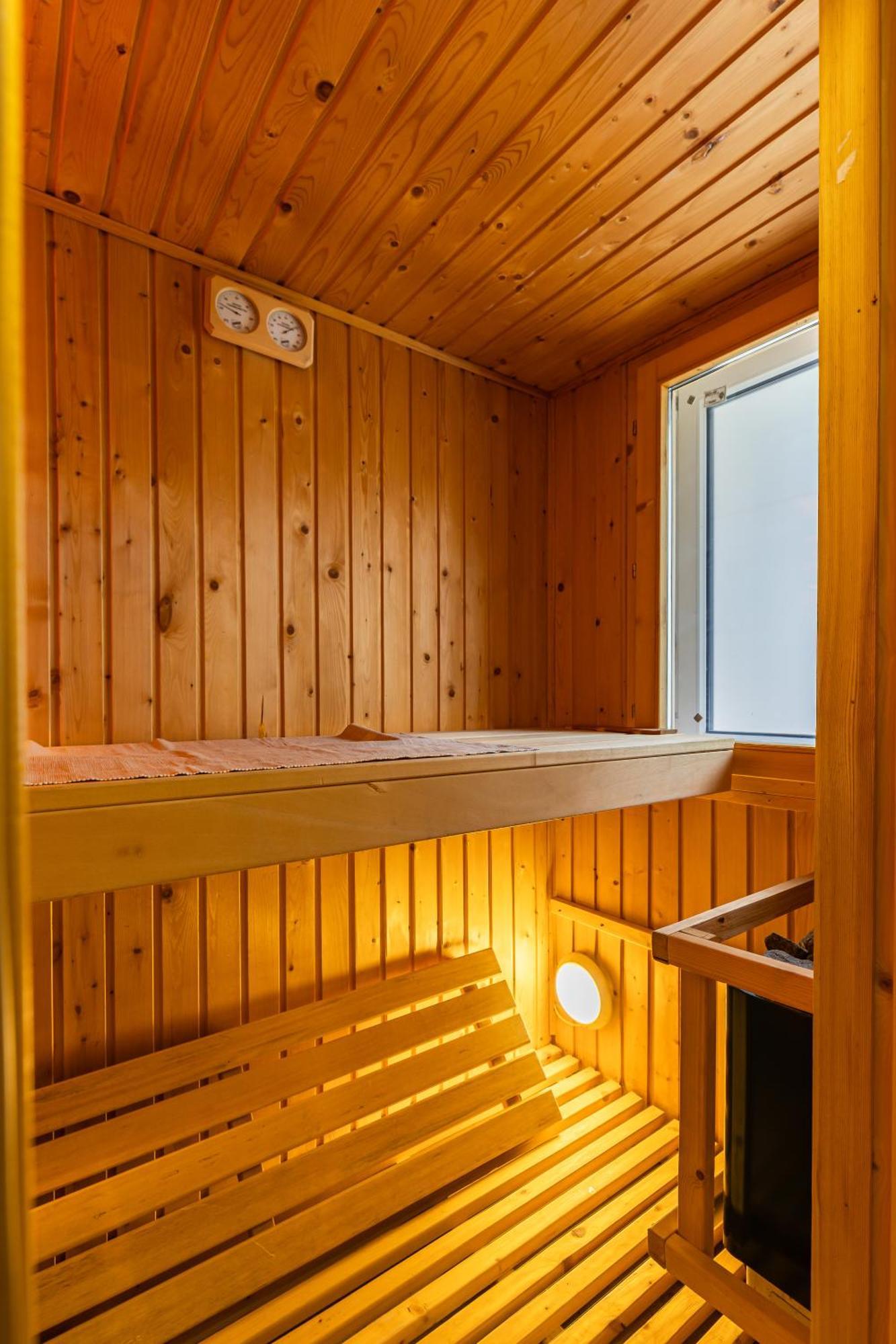 Apartamento Center Penthouse - Huge Terrace And Free Parking - Tram/metro - Ac Budapest